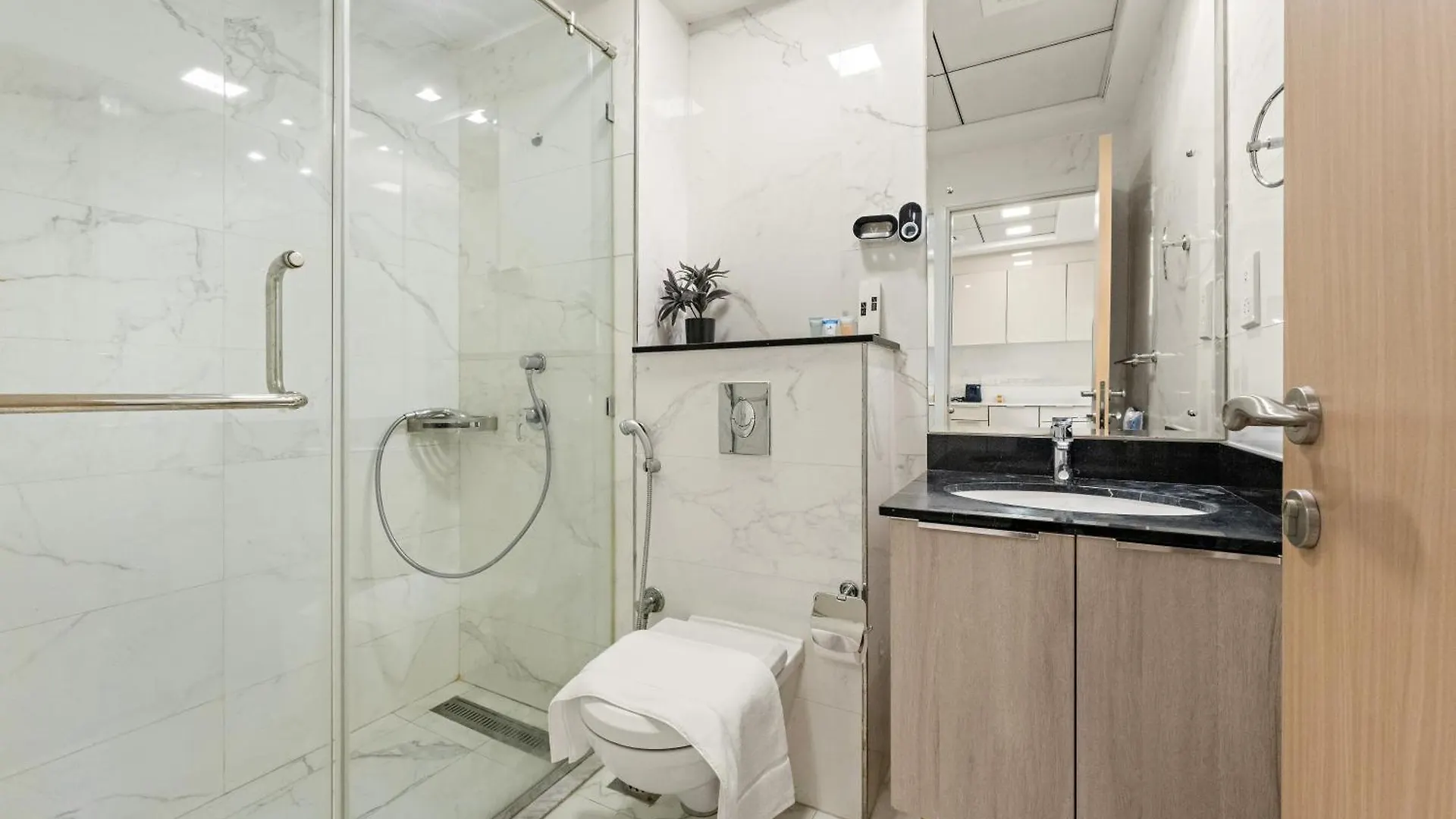 Modern Compact Studio In Jvc Dubai